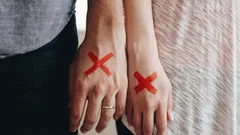 Punaiset liput parisuhteen alussa: mitä merkkejä ei kannata sivuuttaa?