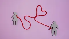 Näkymättömän langan teoria: miksi uskomme kohtalonomaisiin kohtaamisiin